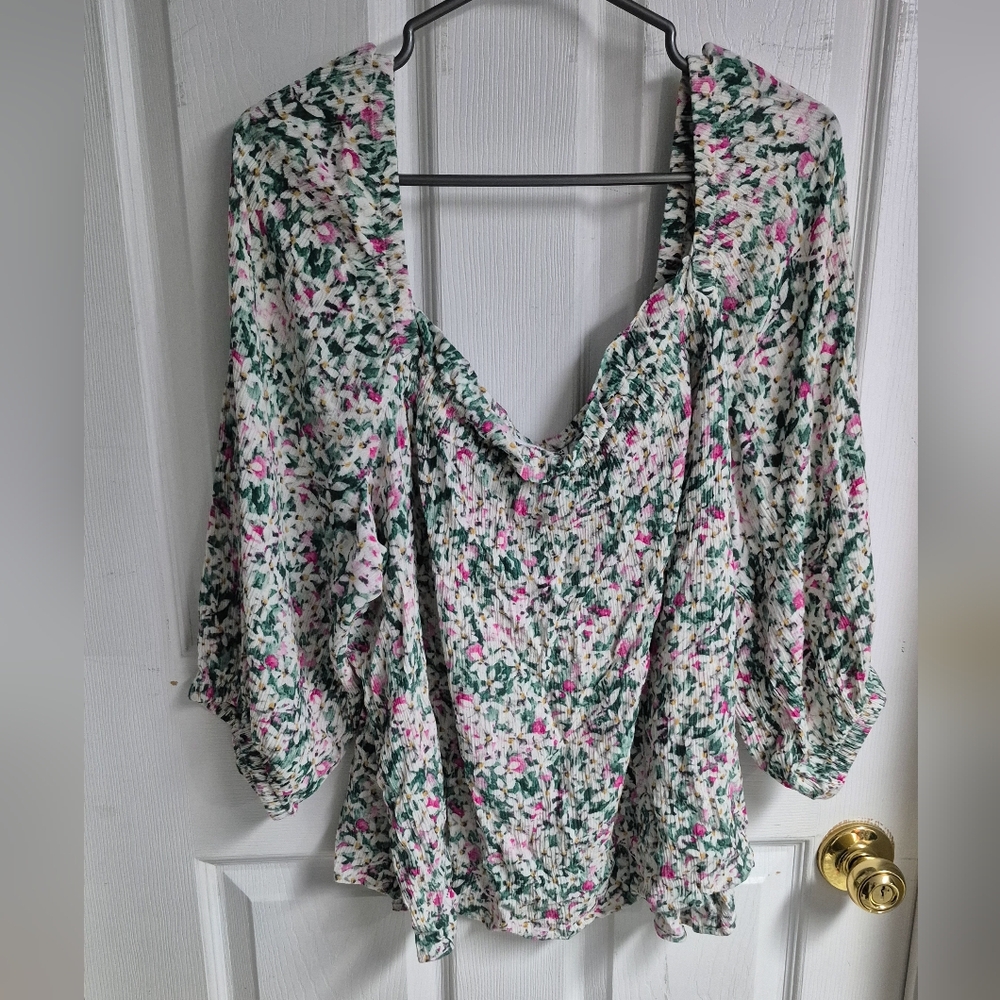 Reitmans Green and Pink Ruffled Blouse with Notched Collar